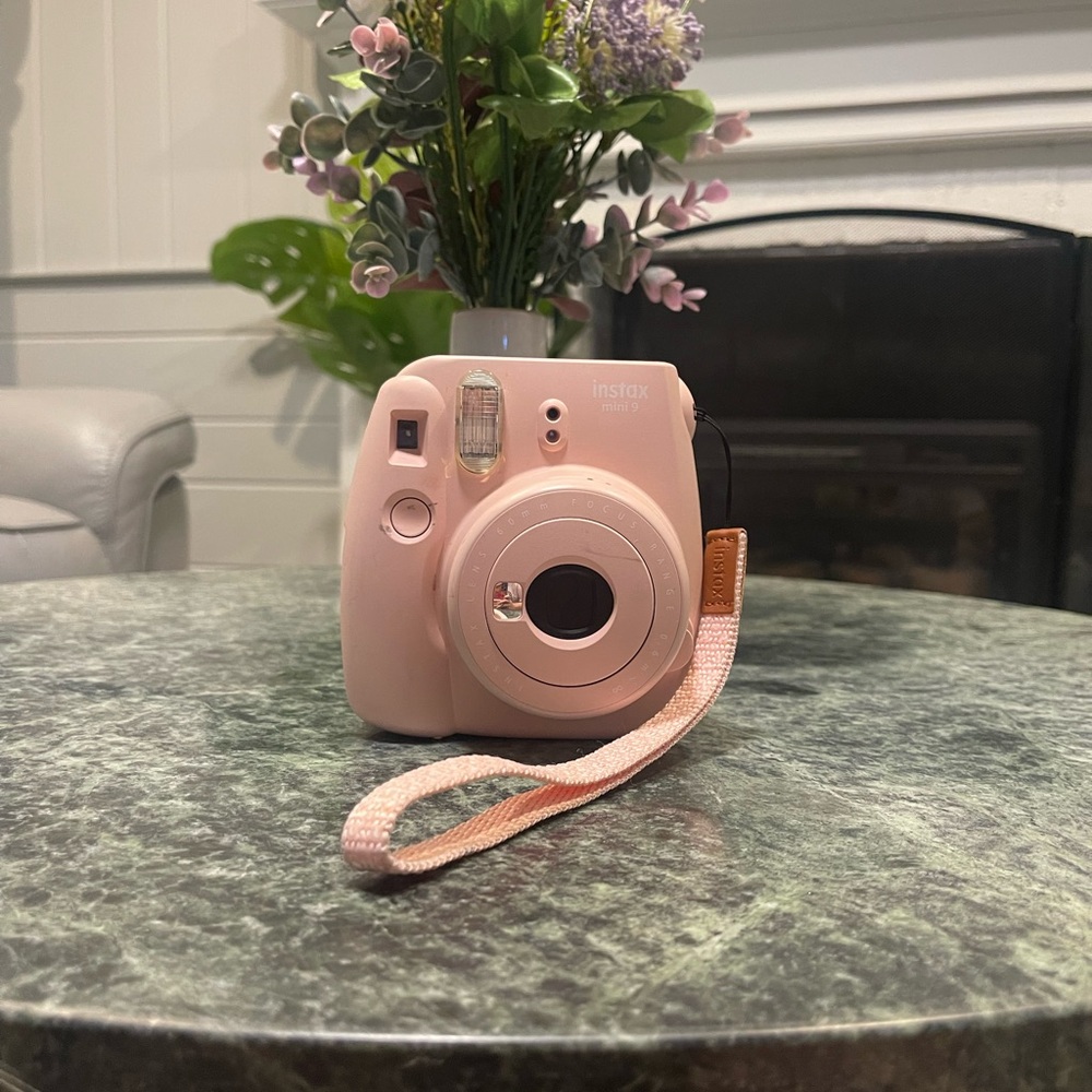 Instax Mini 9 Pink Instant Camera